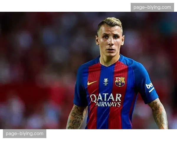 战术板:解读巴萨如何通过边后卫内收破解对手的密集防守 战术板:解读巴萨如何通过边后卫内收破解对手的密集防守